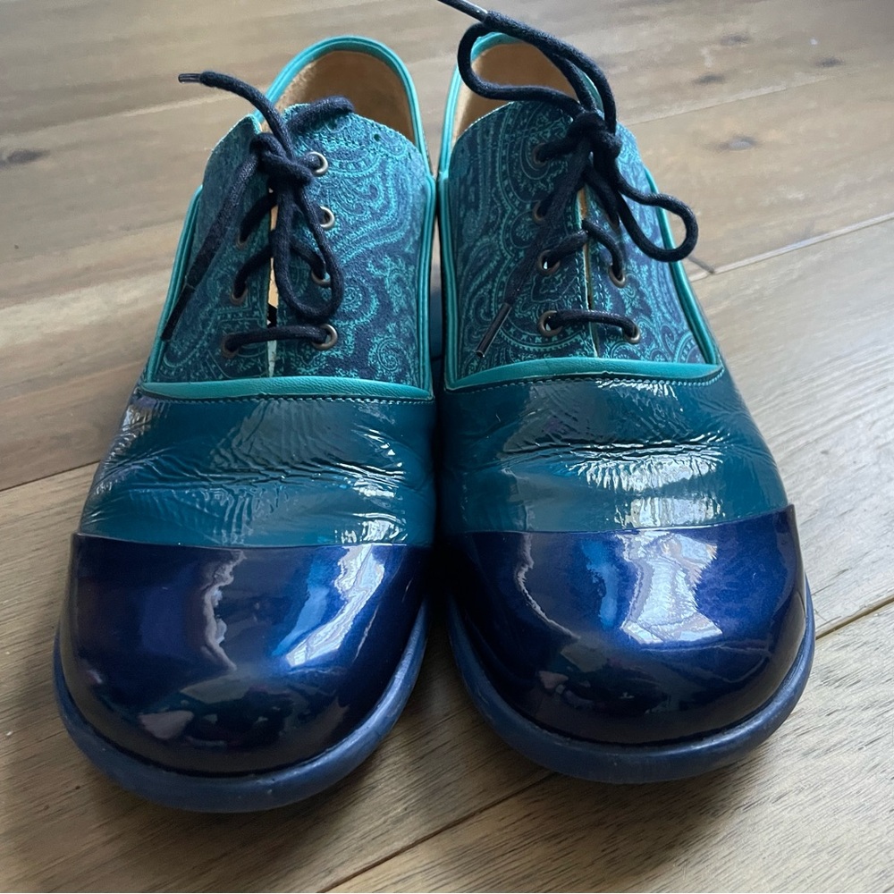 John Fluevog Blue Paisley Lace-Up Shoes "Fellowship Darby" Size 10.5